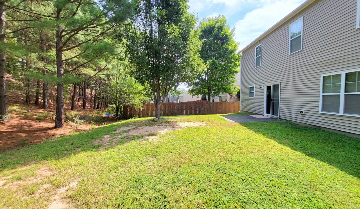 4435-Stonewall-Dr-Raleigh-NC-27604-8