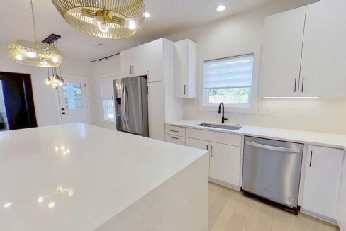 5018-Double-Lakes-Dr-Charlotte-NC-28212-23