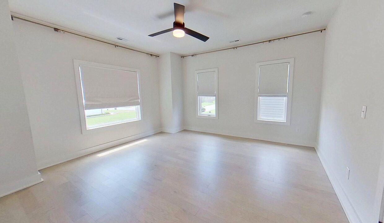 5018-Double-Lakes-Dr-Charlotte-NC-28212-31