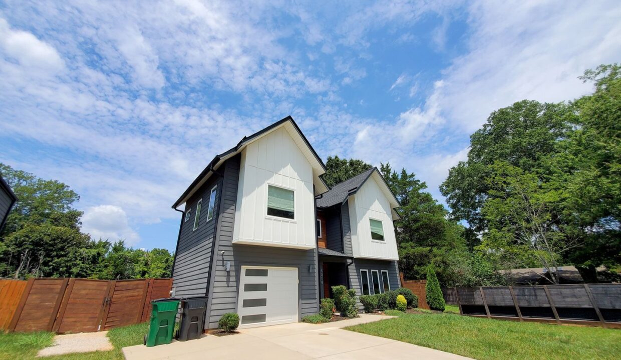 5018-Double-Lakes-Dr-Charlotte-NC-28212-44