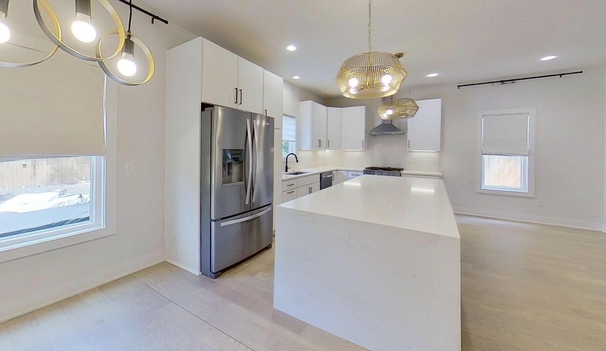5018-Double-Lakes-Dr-Charlotte-NC-28212-5