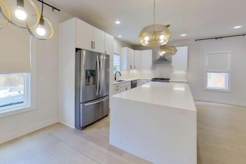 5018-Double-Lakes-Dr-Charlotte-NC-28212-5