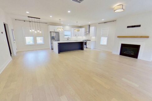 5018-Double-Lakes-Dr-Charlotte-NC-28212-9