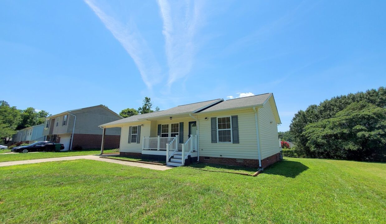 509-Rosecrest-Dr-High-Point-NC-27260-13