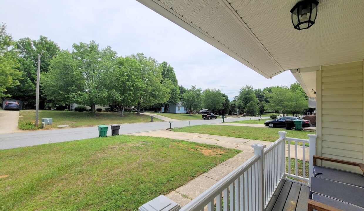 509-Rosecrest-Dr-High-Point-NC-27260-30