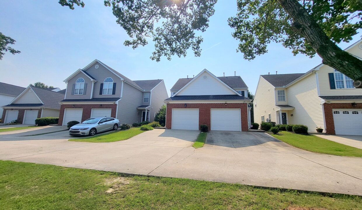5268-Eagle-Trace-Dr-Raleigh-NC-27604-16