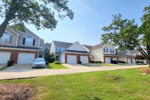 5268-Eagle-Trace-Dr-Raleigh-NC-27604-28