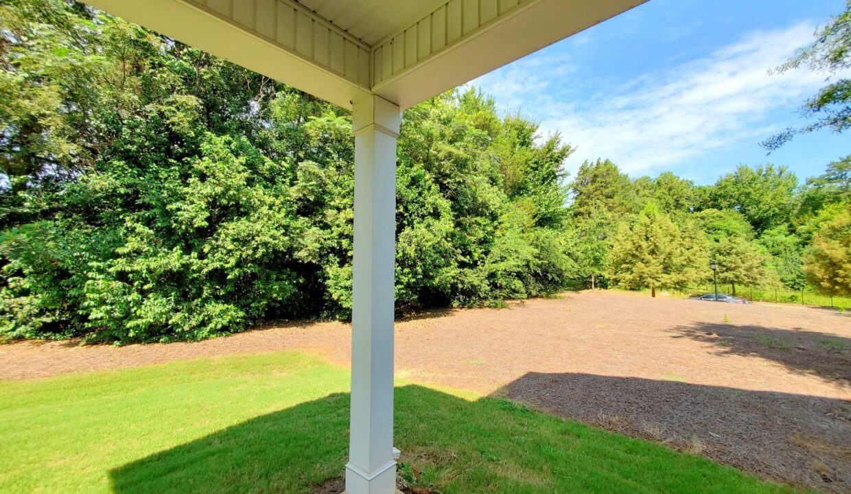 5518-Harris-Cove-Dr-Charlotte-NC-28269-33