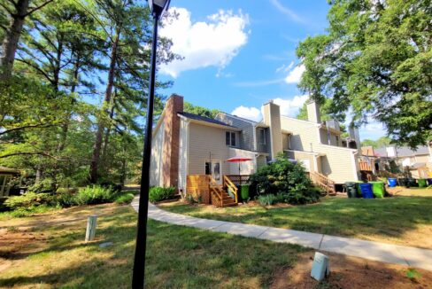 5622-Darrow-Dr-Raleigh-NC-27612-24