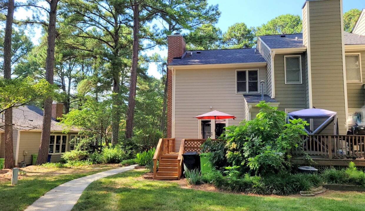 5622-Darrow-Dr-Raleigh-NC-27612-4