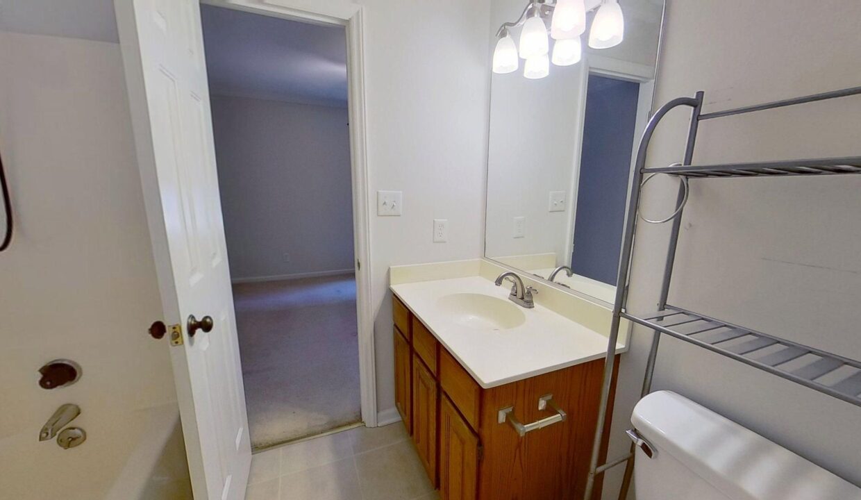 5622-Darrow-Dr-Raleigh-NC-27612-8