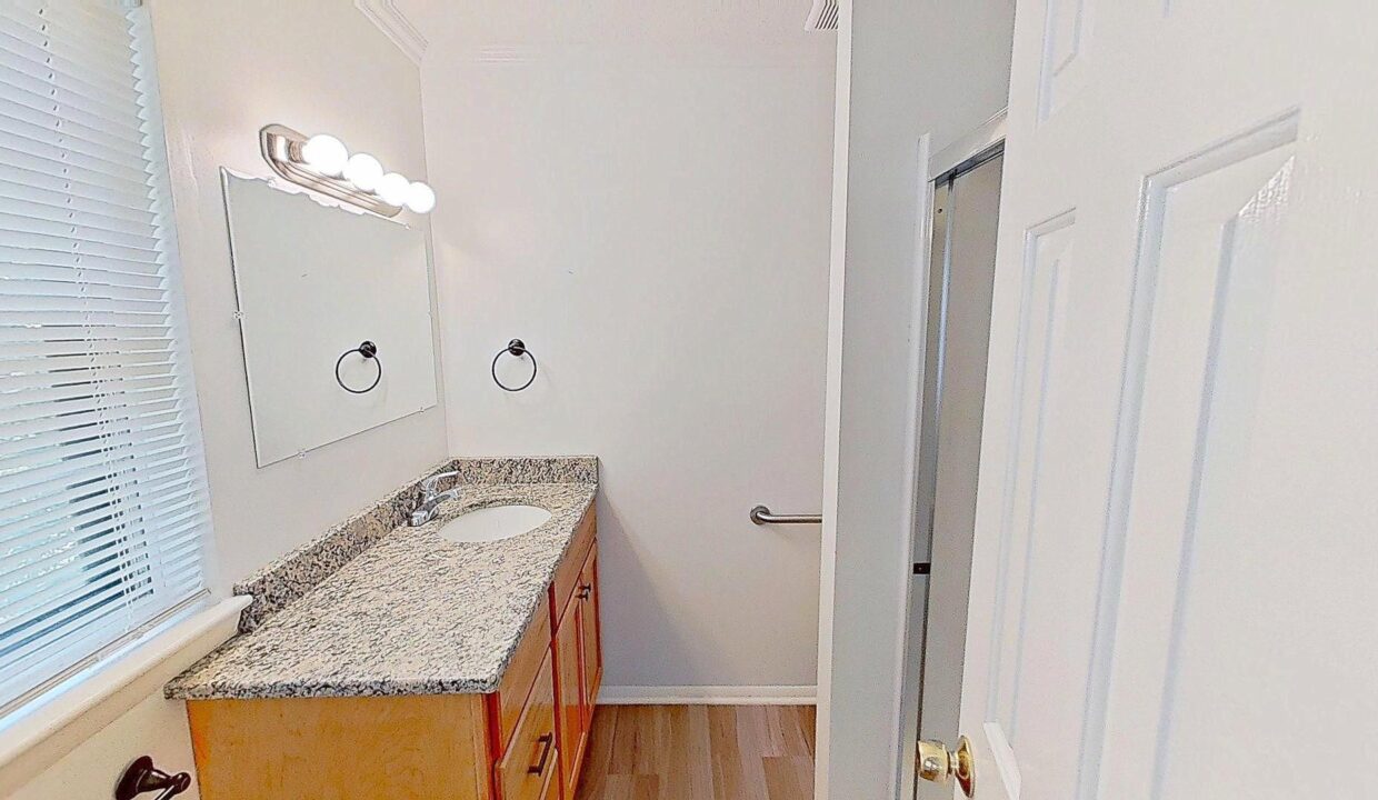 5813-Nottoway-Ct-D-Raleigh-NC-27609-23