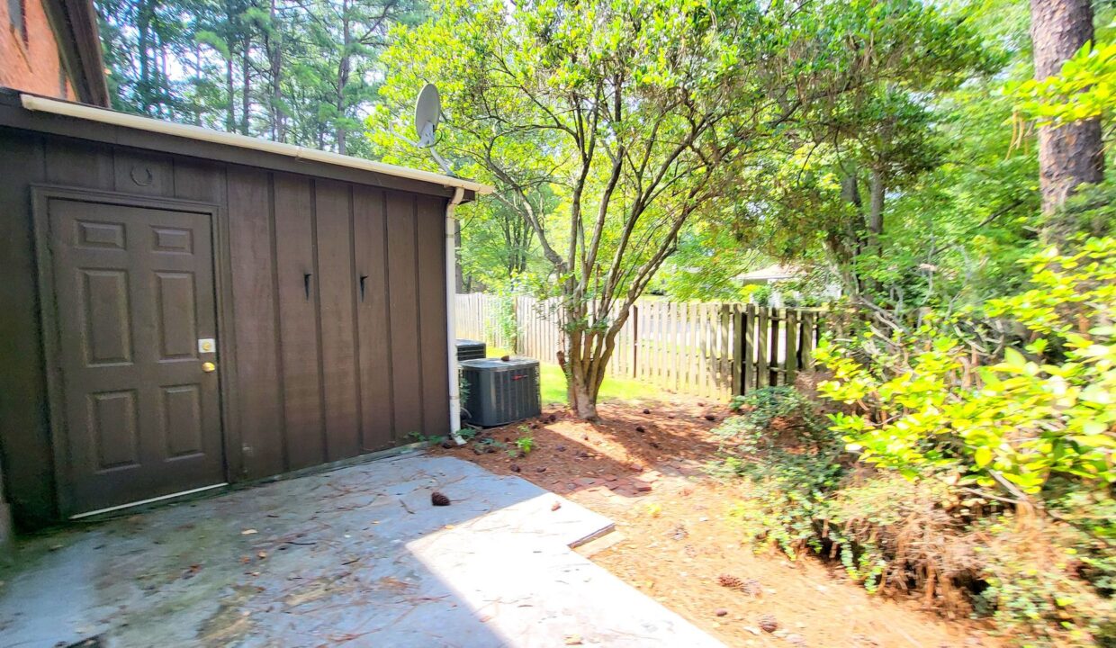 5813-Nottoway-Ct-D-Raleigh-NC-27609-26