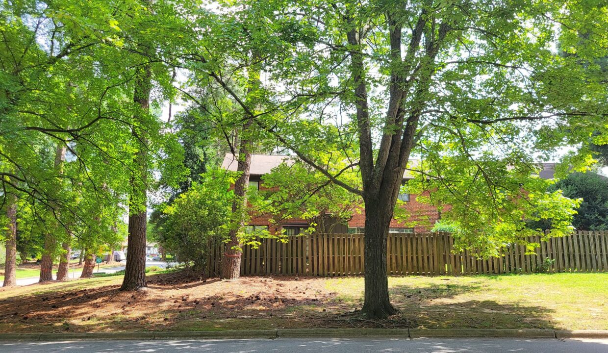 5813-Nottoway-Ct-D-Raleigh-NC-27609-34