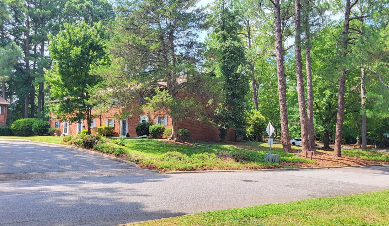 5813-Nottoway-Ct-D-Raleigh-NC-27609-38