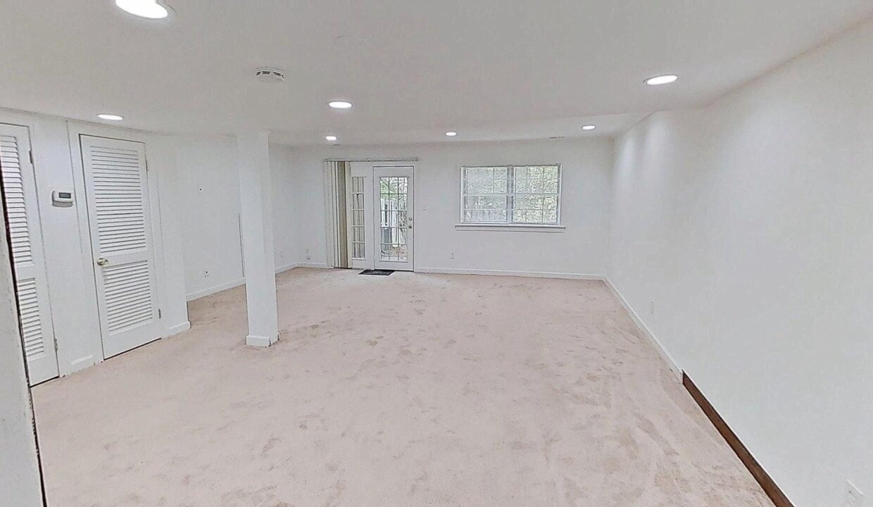 5813-Nottoway-Ct-D-Raleigh-NC-27609-9