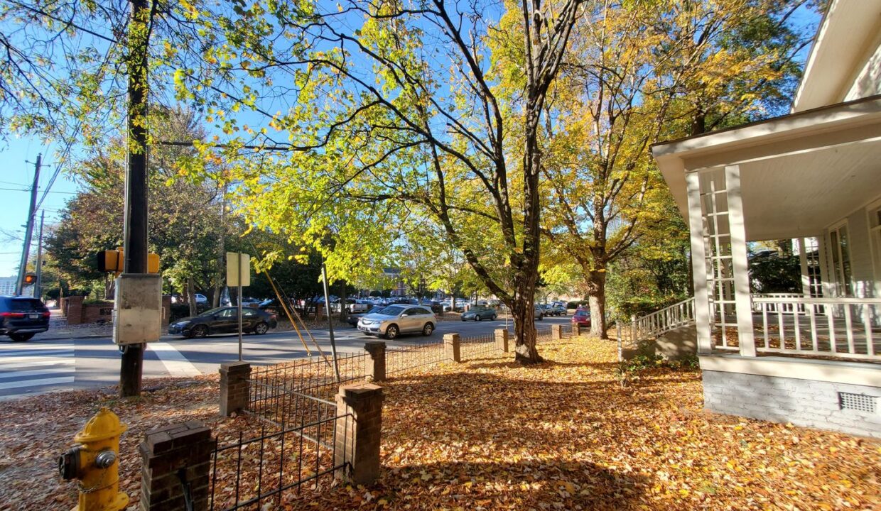 604-N-Blount-St-B-Raleigh-NC-27604-11