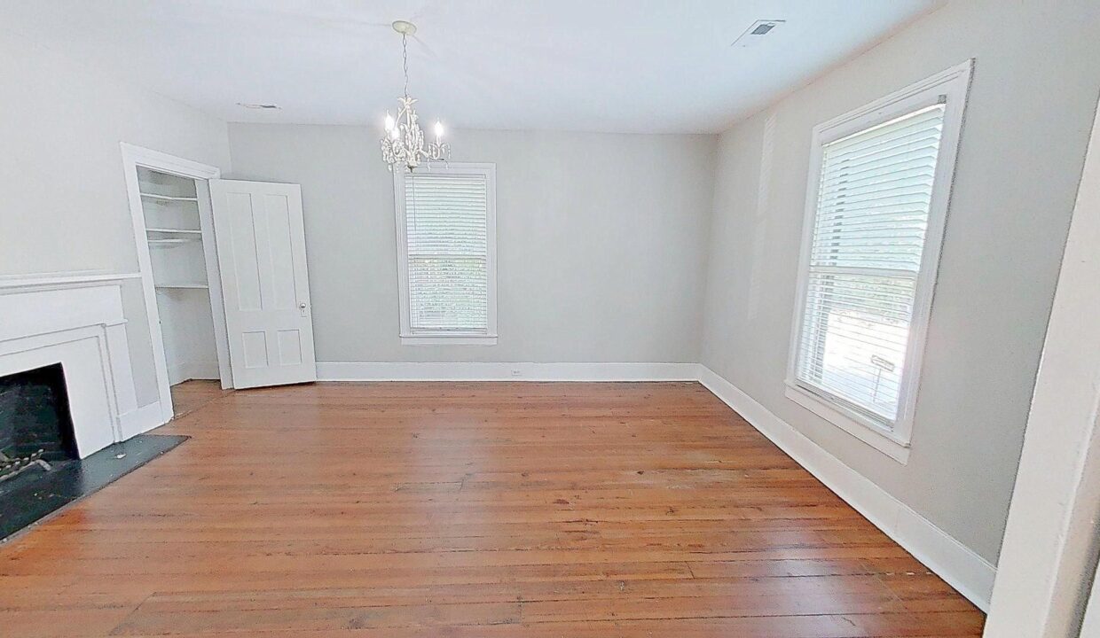 604-N-Blount-St-B-Raleigh-NC-27604-16
