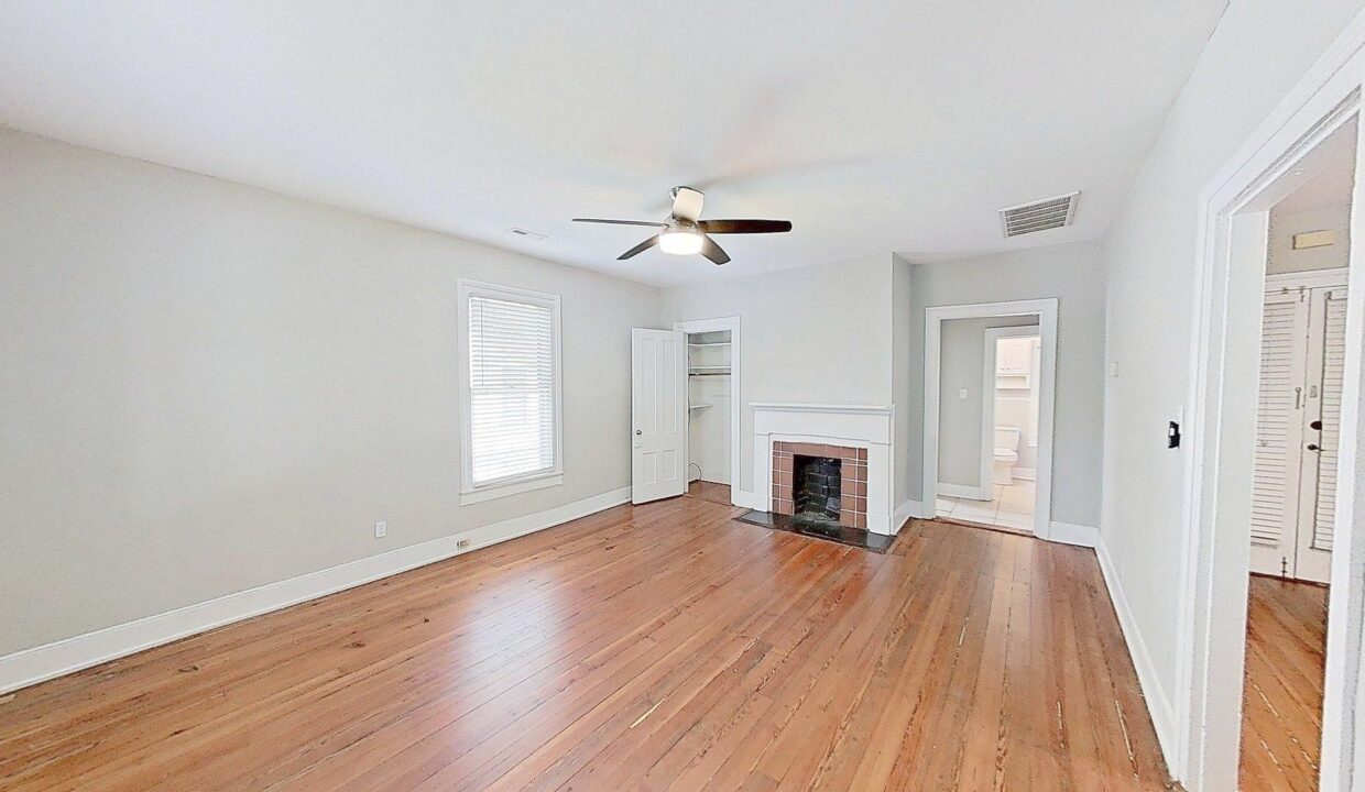 604-N-Blount-St-B-Raleigh-NC-27604-18