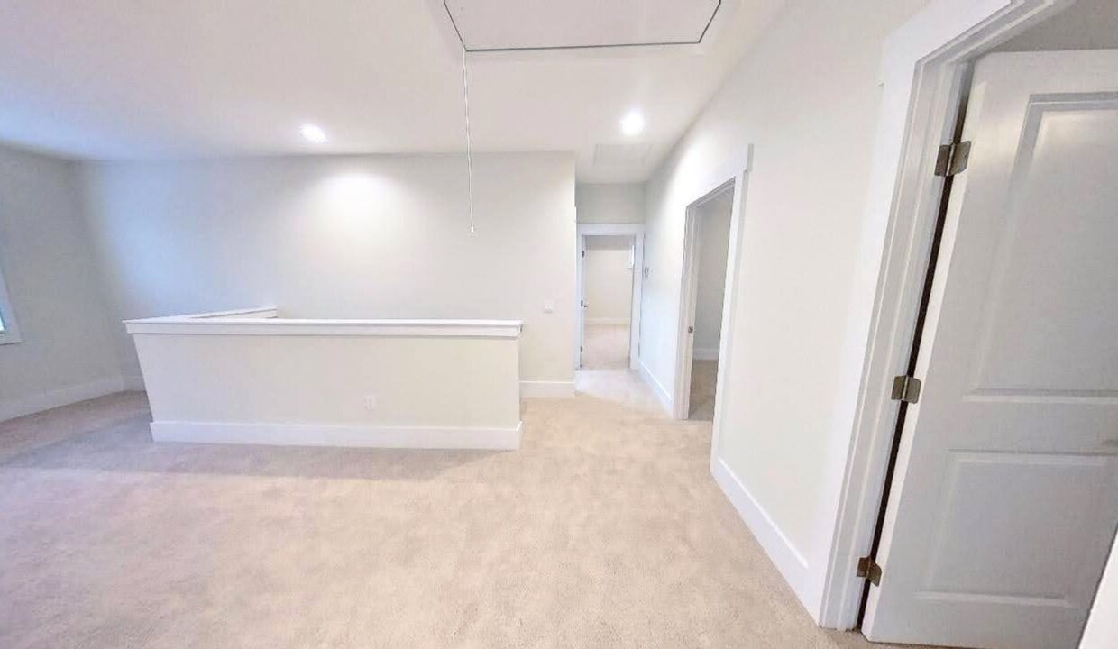 6504-Oak-Canopy-Dr-Wilmington-NC-28409-29