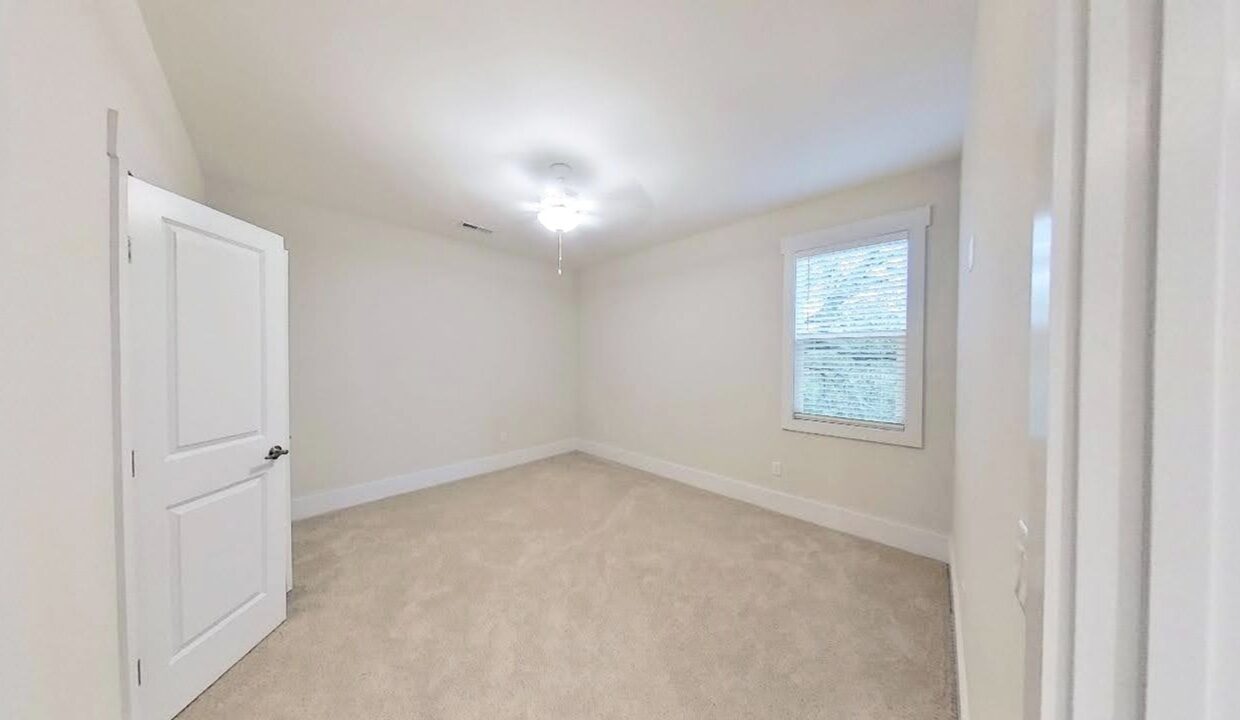 6504-Oak-Canopy-Dr-Wilmington-NC-28409-32
