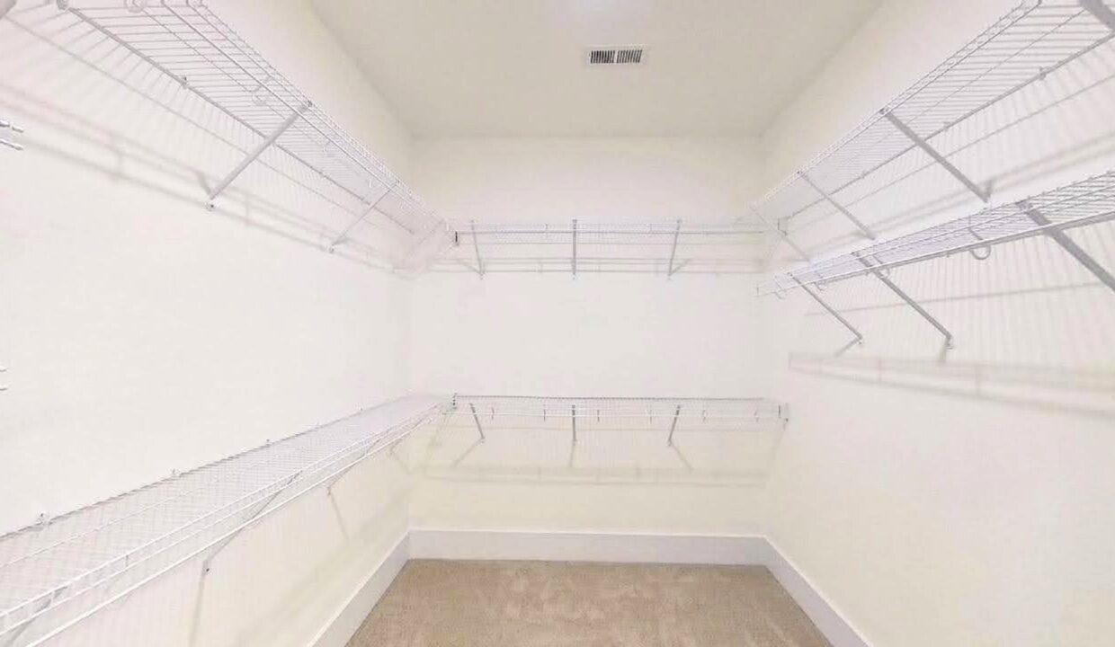 6504-Oak-Canopy-Dr-Wilmington-NC-28409-44