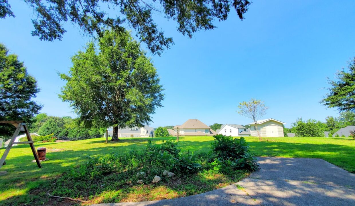654-Meadowlark-Dr-Winston-Salem-NC-27106-23