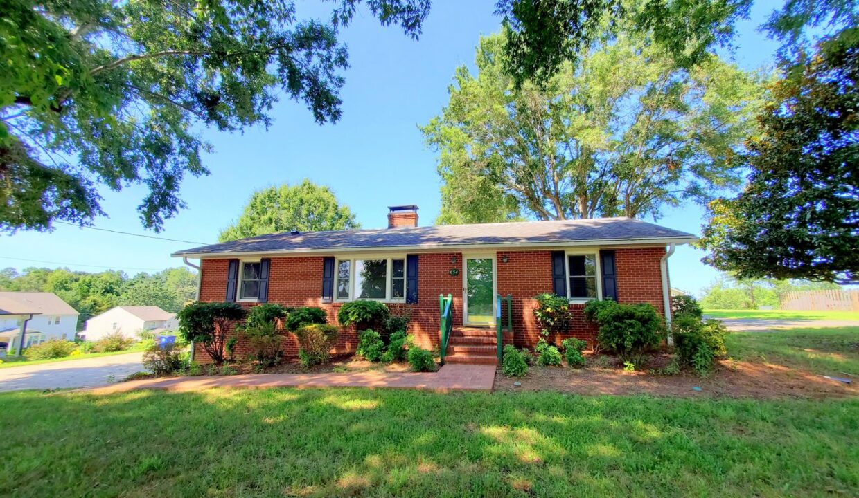 654-Meadowlark-Dr-Winston-Salem-NC-27106-6