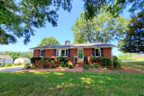 654-Meadowlark-Dr-Winston-Salem-NC-27106-6