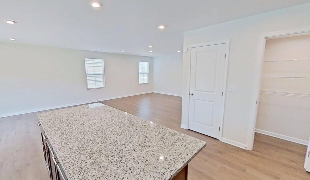 812-Brook-Bawn-Rd-Wendell-NC-27591-28