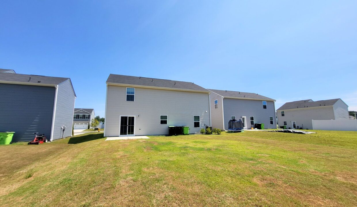 812-Brook-Bawn-Rd-Wendell-NC-27591-32