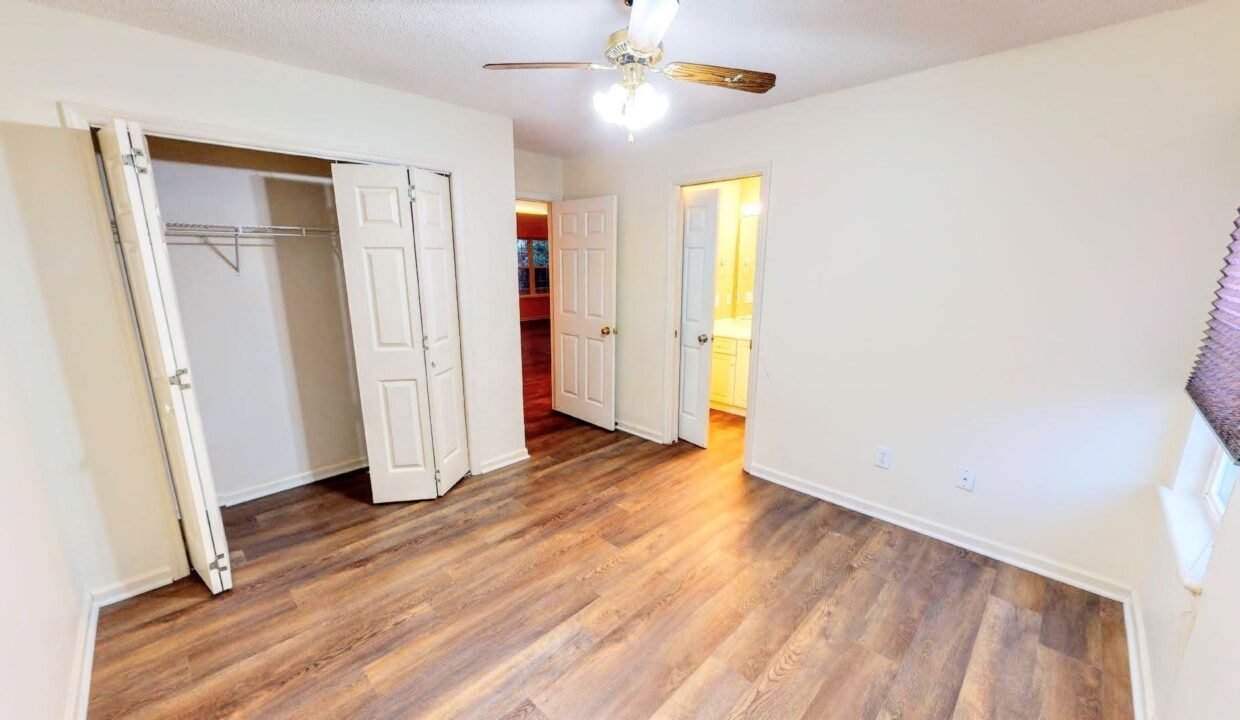 8806-Healy-Circle-Wilmington-NC-28412-14