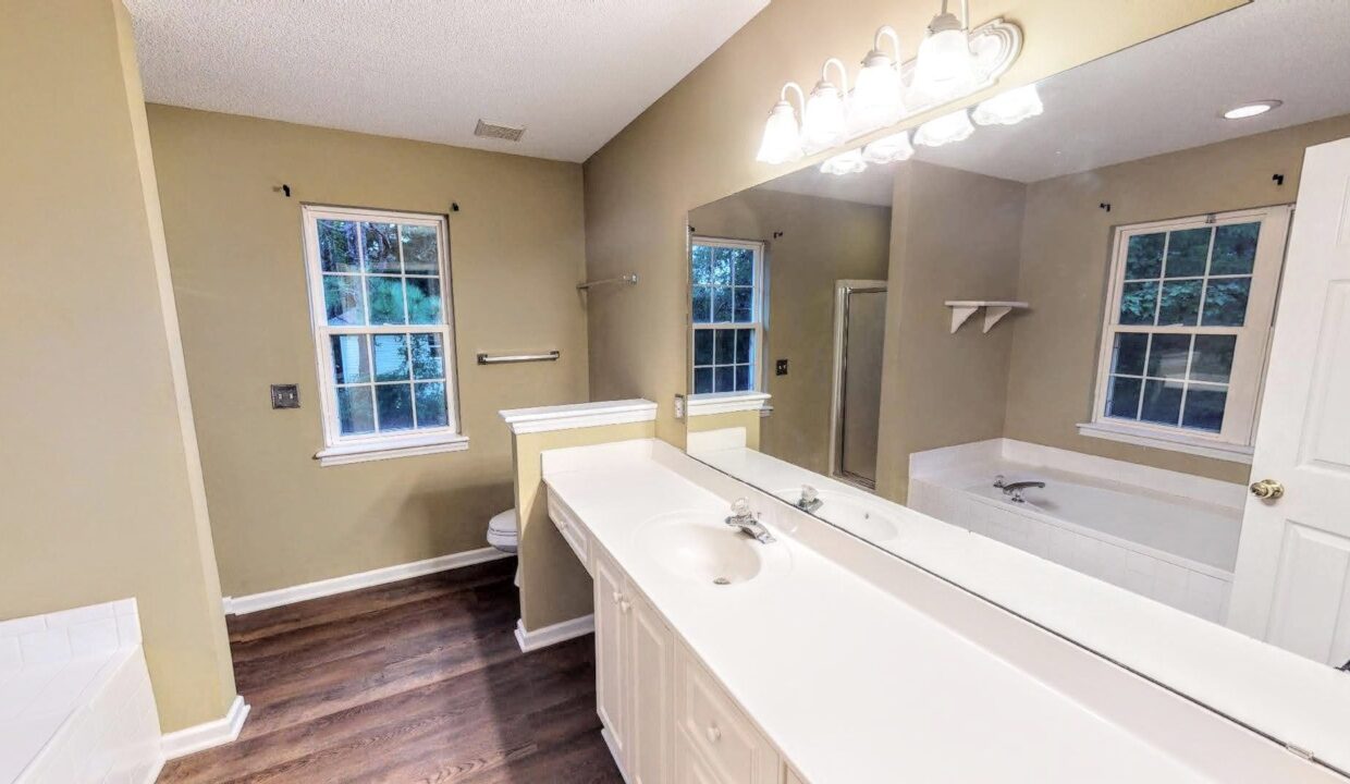 8806-Healy-Circle-Wilmington-NC-28412-8