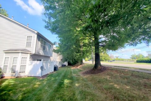 8955-Gerren-Ct-Charlotte-NC-28217-19