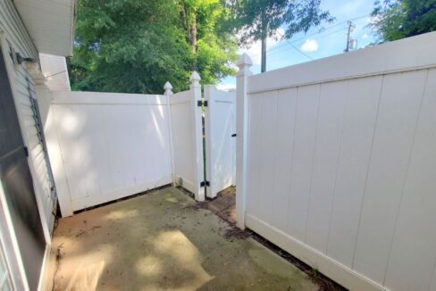 8955-Gerren-Ct-Charlotte-NC-28217-27