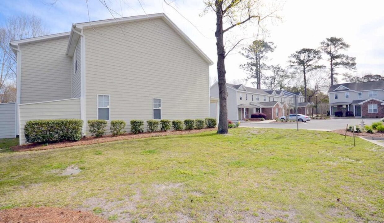 955-Downey-Branch-Ln-Wilmington-NC-28403-10