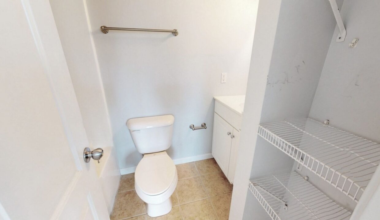 955-Downey-Branch-Ln-Wilmington-NC-28403-23