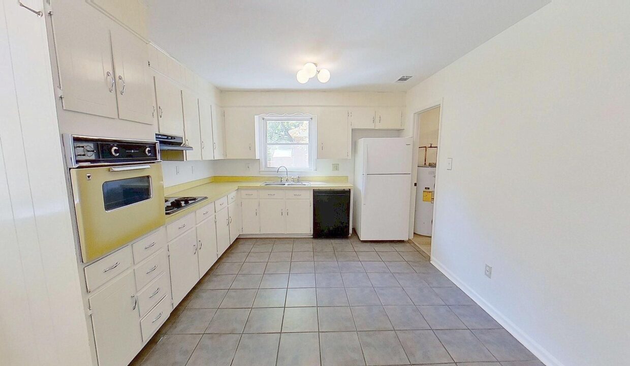 10529-Starwood-Dr-Charlotte-NC-28215-11