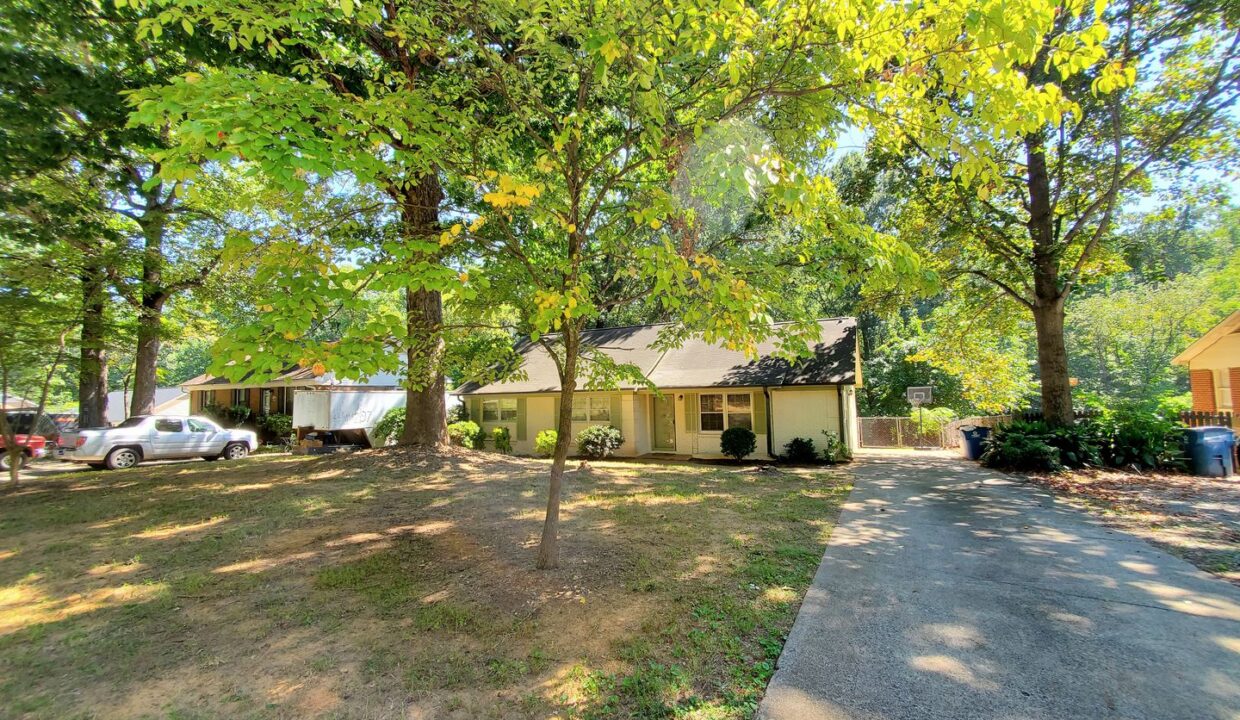 10529-Starwood-Dr-Charlotte-NC-28215-12