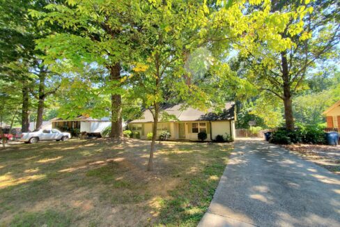 10529-Starwood-Dr-Charlotte-NC-28215-12
