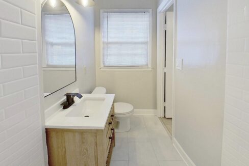 10529-Starwood-Dr-Charlotte-NC-28215-25