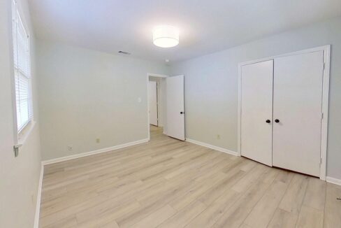 10529-Starwood-Dr-Charlotte-NC-28215-27