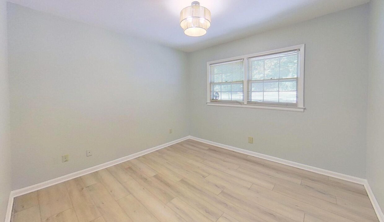 10529-Starwood-Dr-Charlotte-NC-28215-28