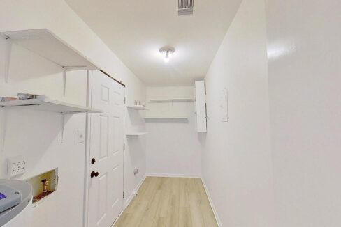 10529-Starwood-Dr-Charlotte-NC-28215-6
