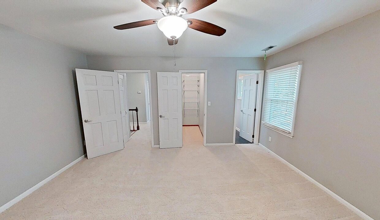 1407-Hall-Blvd-Garner-NC-27529-18