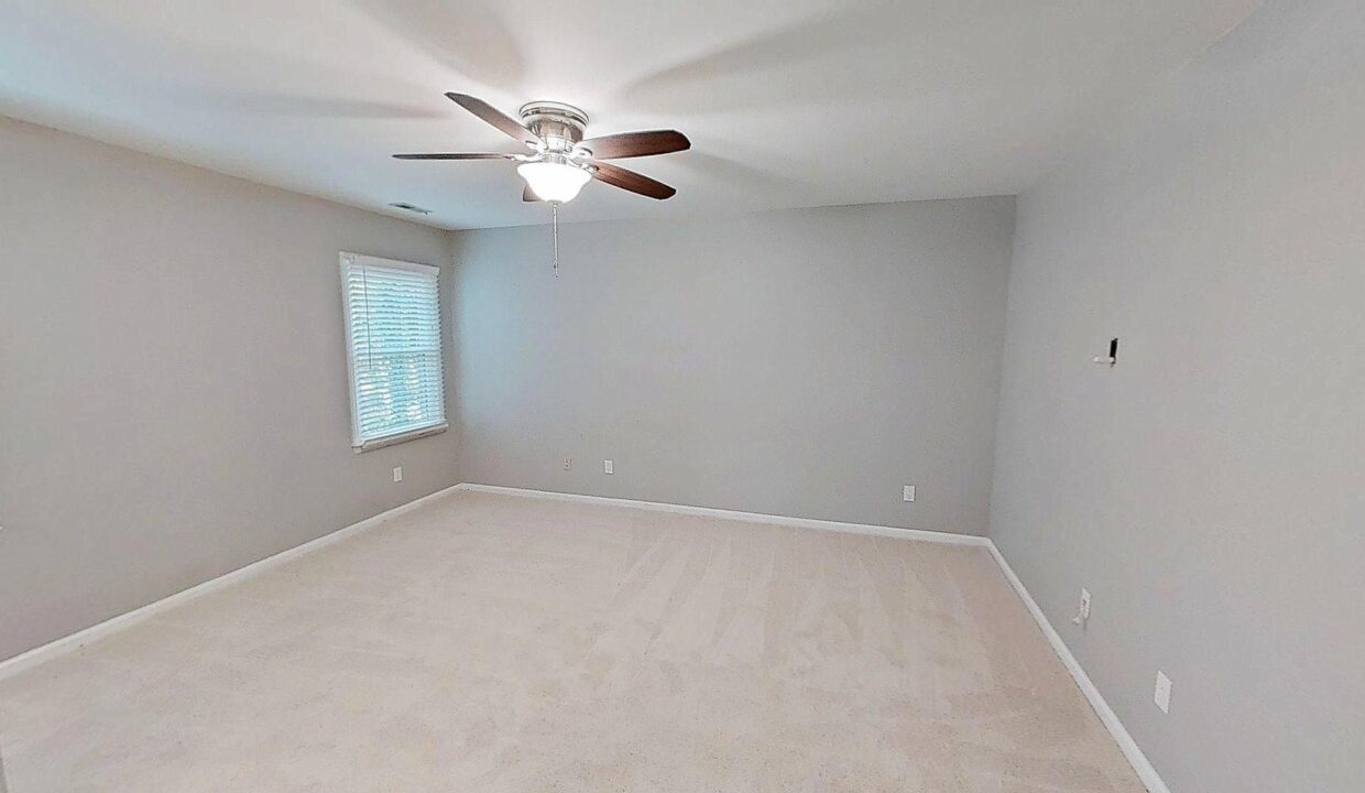 1407-Hall-Blvd-Garner-NC-27529-33