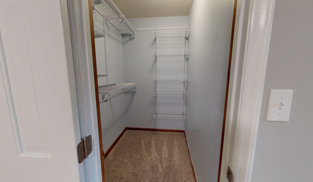 1407-Hall-Blvd-Garner-NC-27529-34