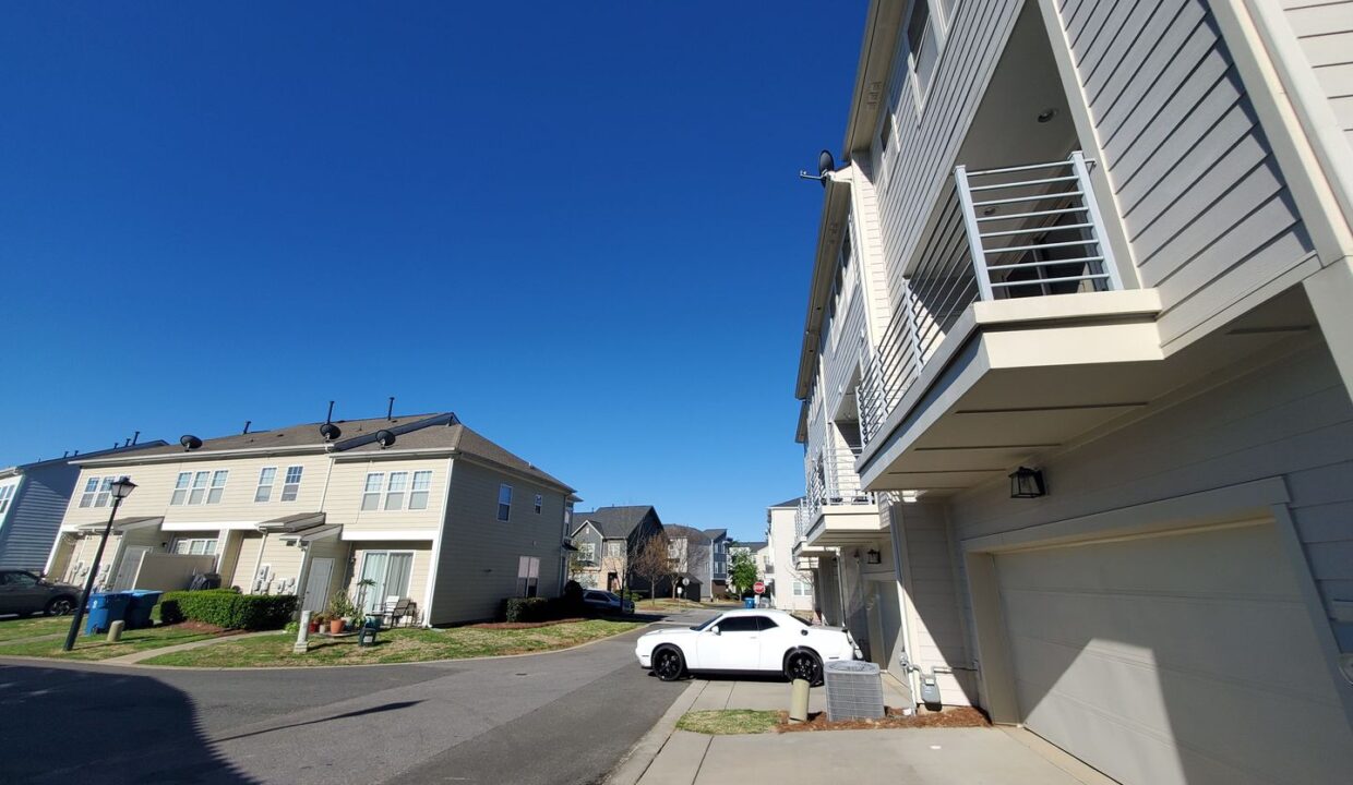 1619-Pat-Garrett-St-Charlotte-NC-28206-47