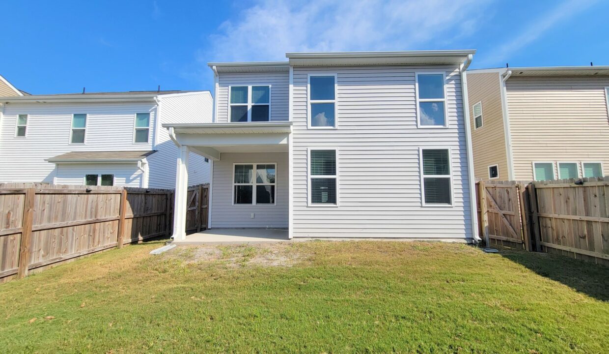 1641-King-St-Wilmington-NC-28401-15