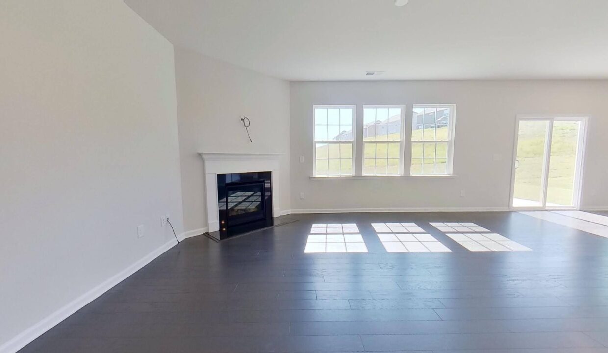 17501-Chaco-Ln-Charlotte-NC-28278-10